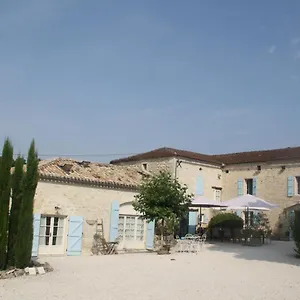  Couette-café Une Vie En Quercy France